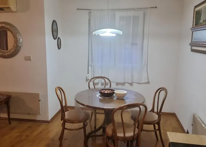 Apartament Miro *